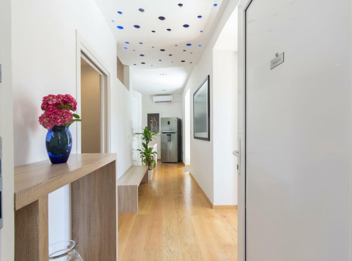 Apartment In Center With Parking